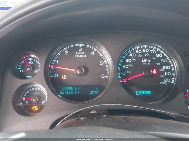 45553008 :رقم المزاد ، 1GNSKJE70ER226337 vin ، 2014 Chevrolet Suburban Lt مزاد بيع