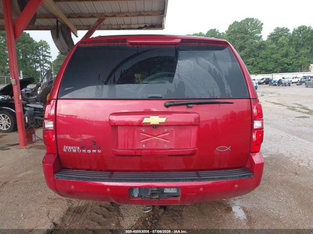 45553008 :رقم المزاد ، 1GNSKJE70ER226337 vin ، 2014 Chevrolet Suburban Lt مزاد بيع