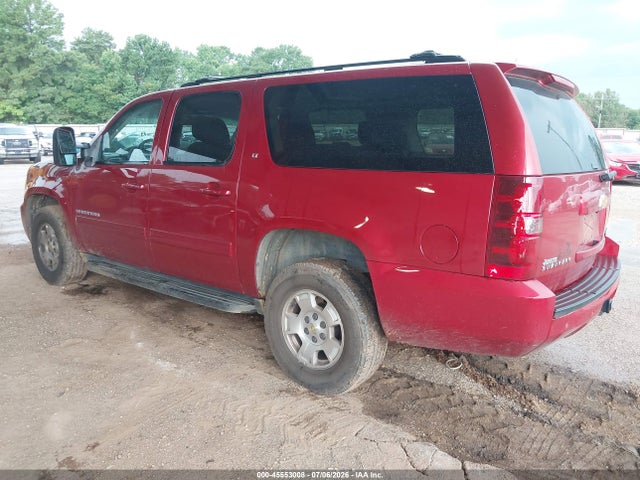 45553008 :رقم المزاد ، 1GNSKJE70ER226337 vin ، 2014 Chevrolet Suburban Lt مزاد بيع