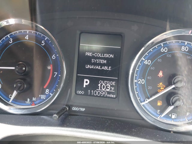 45553023 :رقم المزاد ، 2T1BURHEXJC993015 vin ، 2018 Toyota Corolla Le مزاد بيع