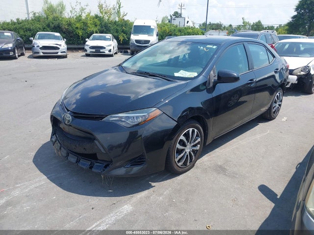 45553023 :رقم المزاد ، 2T1BURHEXJC993015 vin ، 2018 Toyota Corolla Le مزاد بيع