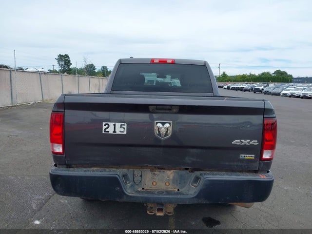 45553029 :رقم المزاد ، 1C6RR7KG7HS822334 vin ، 2017 Ram 1500 Tradesman  4x4 5'7 Box مزاد بيع