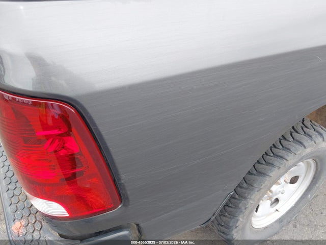 45553029 :رقم المزاد ، 1C6RR7KG7HS822334 vin ، 2017 Ram 1500 Tradesman  4x4 5'7 Box مزاد بيع