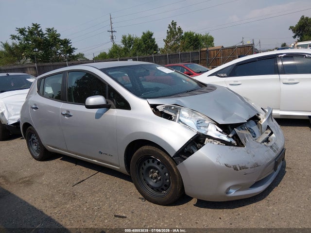 1N4AZ0CP2GC307395 Nissan LEAF S