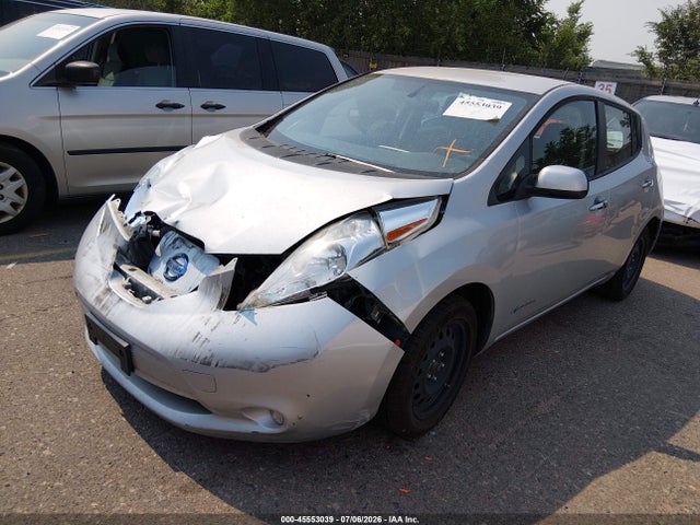 1N4AZ0CP2GC307395 Nissan LEAF S