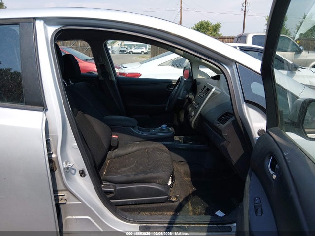 1N4AZ0CP2GC307395 Nissan LEAF S