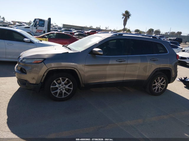Jeep Cherokee Latitude 2016 1C4PJLCB2GW351753 Image 14