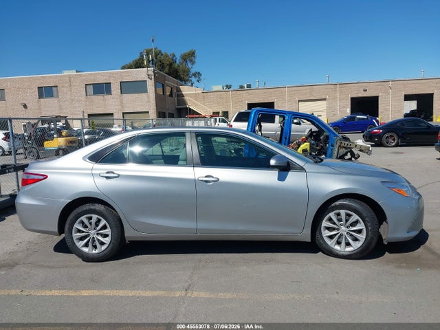 Toyota CAMRY LE 2016 4T4BF1FK1GR559440 Image 13