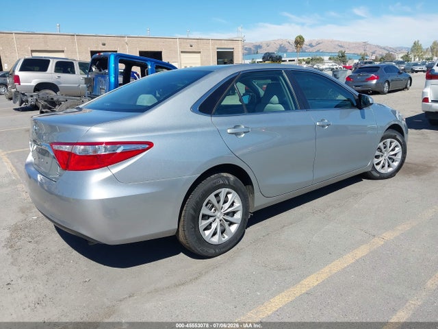 Toyota CAMRY LE 2016 4T4BF1FK1GR559440 Image 4