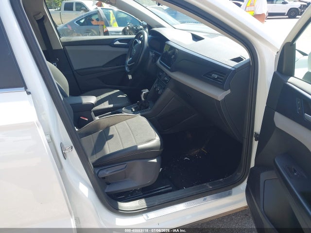 45553118 :رقم المزاد ، 3VVRX7B25NM009664 vin ، 2022 Volkswagen Taos 1.5t Se مزاد بيع