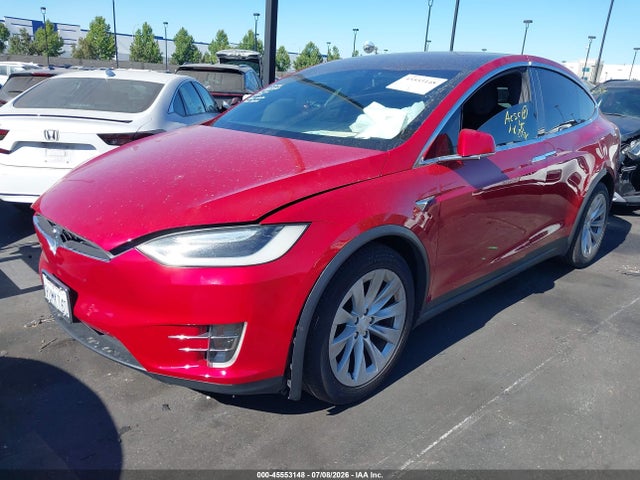 Tesla Model X 100d/75d/90d 2017 5YJXCDE26HF049062 Image 2