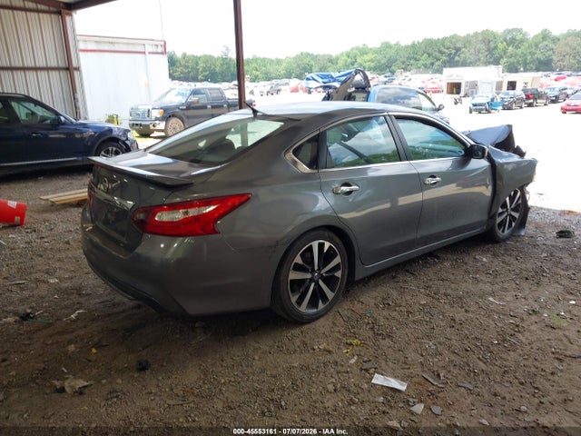 1N4AL3AP4JC110452 Nissan Altima 2.5 Sr