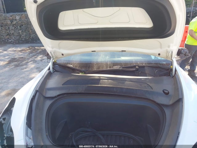 45553174 :رقم المزاد ، 5YJYGDEE7MF194138 vin ، 2021 Tesla Model Y Long Range Dual Motor All-wheel Drive مزاد بيع