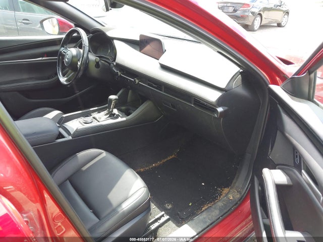 45553177 :رقم المزاد ، JM1BPBKL4M1345068 vin ، 2021 Mazda Mazda3 Select مزاد بيع