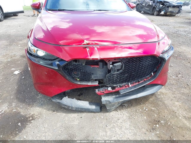 45553177 :رقم المزاد ، JM1BPBKL4M1345068 vin ، 2021 Mazda Mazda3 Select مزاد بيع