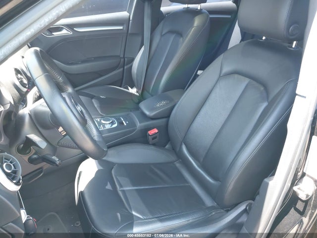 45553182 :رقم المزاد ، WAUAUGFF6J1029329 vin ، 2018 Audi A3 2.0t Premium/2.0t Tech Premium مزاد بيع