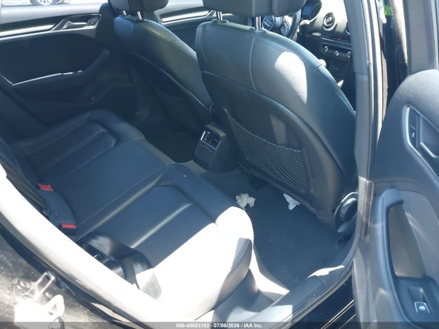 45553182 :رقم المزاد ، WAUAUGFF6J1029329 vin ، 2018 Audi A3 2.0t Premium/2.0t Tech Premium مزاد بيع