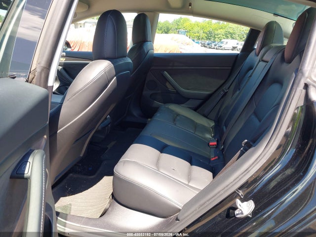 45553192 :رقم المزاد ، 5YJ3E1EB2NF322758 vin ، 2022 Tesla Model 3 Long Range Dual Motor All-wheel Drive مزاد بيع