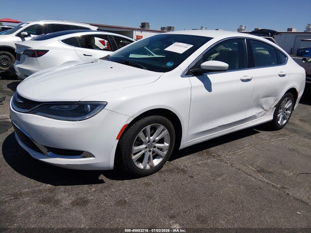 Chrysler 200 Limited 2016 1C3CCCABXGN160152 Image 2