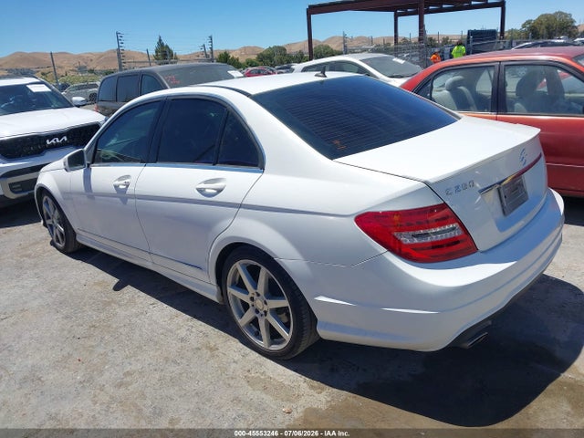 WDDGF4HB1EA954337 Mercedes-Benz C 250 Sport