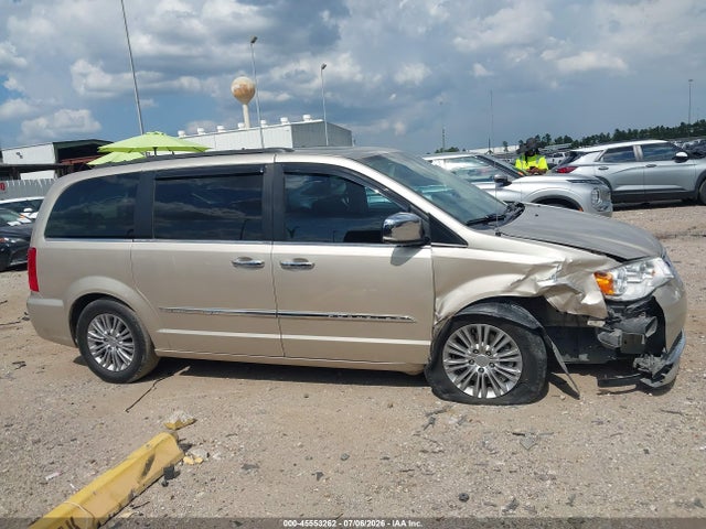 2016 Chrysler Town & Country Touring-l Anniversary Edition მანქანა იყიდება აუქციონზე, vin: 2C4RC1CG9GR253363, აუქციონის ნომერი: 45553262