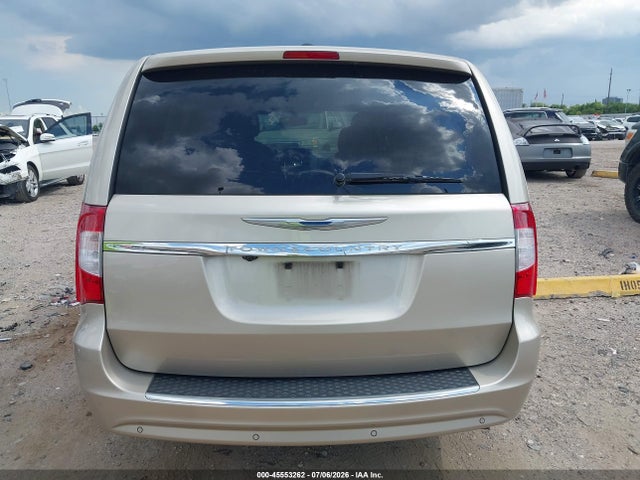 2016 Chrysler Town & Country Touring-l Anniversary Edition მანქანა იყიდება აუქციონზე, vin: 2C4RC1CG9GR253363, აუქციონის ნომერი: 45553262