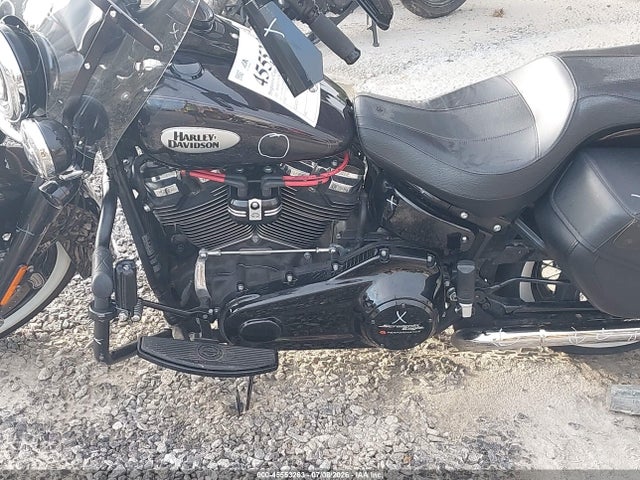 Harley-Davidson FLHCS 2021 1HD1YBK1XMB061797 Image 9