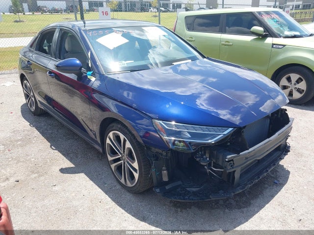 Продаж на аукціоні авто 2025 Audi A3 Premium Plus 40 Tfsi Quattro S Tronic, vin: WAUHUDGY5SA058190, номер лоту: 45553265