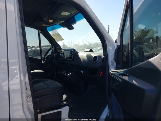 45553295 :رقم المزاد ، W1Y4KBHY5ST222600 vin ، 2025 Mercedes-benz Sprinter 2500 Standard Roof 4-cyl Diesel مزاد بيع