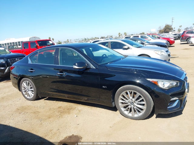 45553303 :رقم المزاد ، JN1EV7AP6JM355909 vin ، 2018 Infiniti Q50 3.0t Luxe مزاد بيع