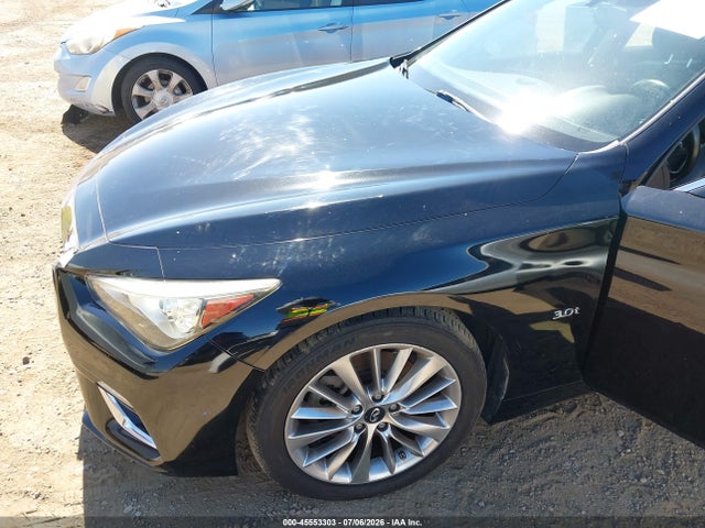 45553303 :رقم المزاد ، JN1EV7AP6JM355909 vin ، 2018 Infiniti Q50 3.0t Luxe مزاد بيع