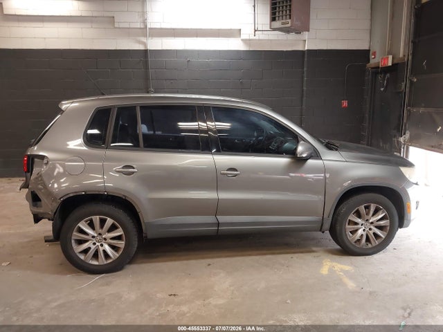 45553337 :رقم المزاد ، WVGAV75N49W513227 vin ، 2009 Volkswagen Tiguan S/se/sel مزاد بيع