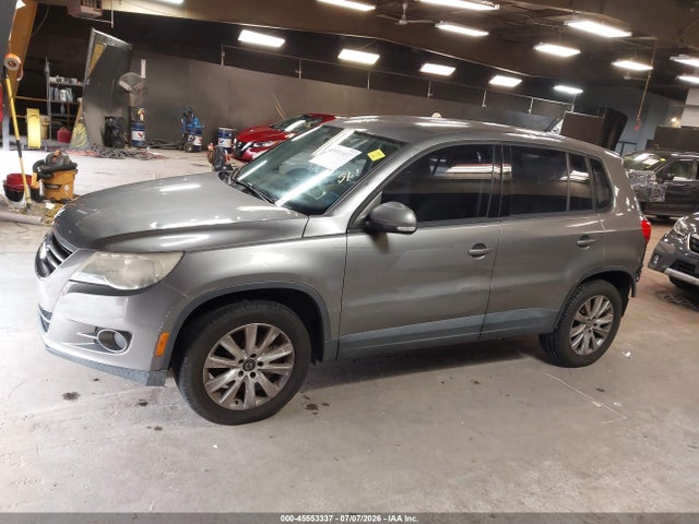 45553337 :رقم المزاد ، WVGAV75N49W513227 vin ، 2009 Volkswagen Tiguan S/se/sel مزاد بيع