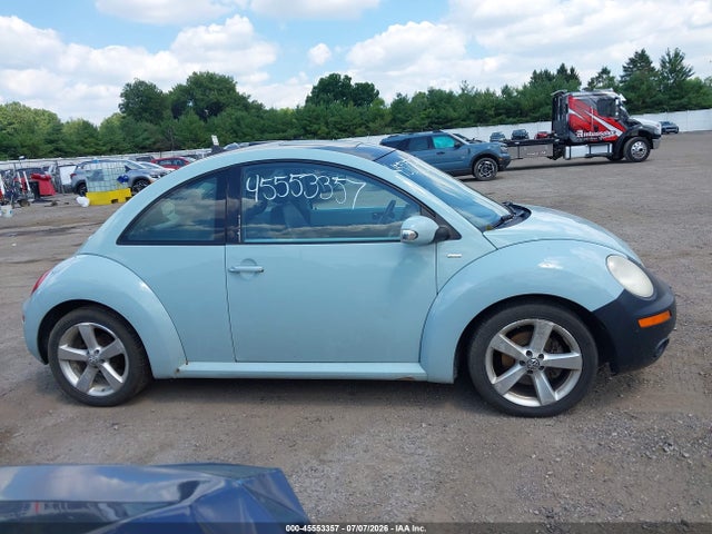 2010 Volkswagen New Beetle 2.5l Final Edition მანქანა იყიდება აუქციონზე, vin: 3VWRW3AG5AM023627, აუქციონის ნომერი: 45553357