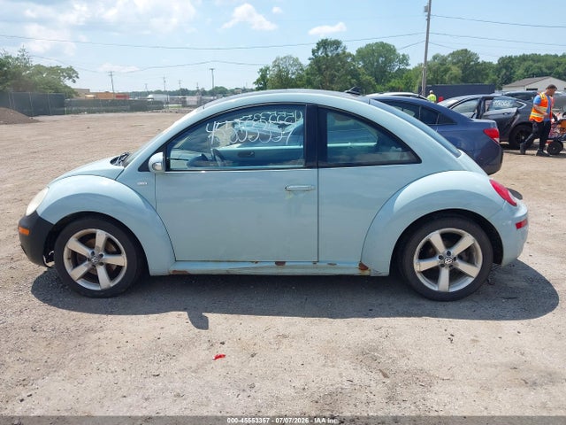 2010 Volkswagen New Beetle 2.5l Final Edition მანქანა იყიდება აუქციონზე, vin: 3VWRW3AG5AM023627, აუქციონის ნომერი: 45553357