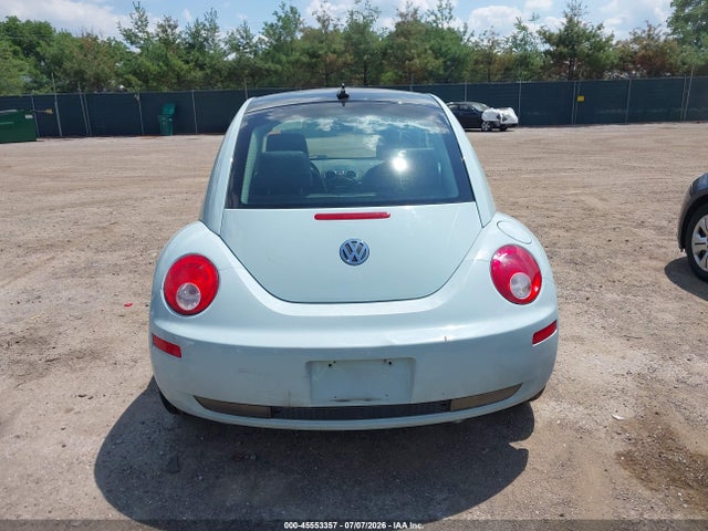 2010 Volkswagen New Beetle 2.5l Final Edition მანქანა იყიდება აუქციონზე, vin: 3VWRW3AG5AM023627, აუქციონის ნომერი: 45553357