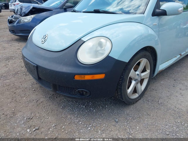 2010 Volkswagen New Beetle 2.5l Final Edition მანქანა იყიდება აუქციონზე, vin: 3VWRW3AG5AM023627, აუქციონის ნომერი: 45553357