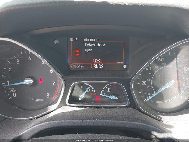 2015 Ford Focus Se მანქანა იყიდება აუქციონზე, vin: 1FADP3F22FL384657, აუქციონის ნომერი: 45553512