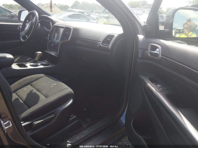 2017 Jeep Grand Cherokee Laredo მანქანა იყიდება აუქციონზე, vin: 1C4RJFAG6HC801545, აუქციონის ნომერი: 45553513