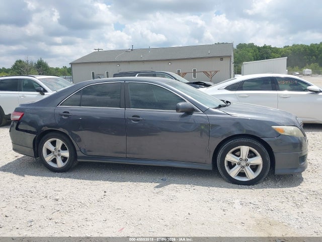 45553518 :رقم المزاد ، 4T1BF3EK2AU018170 vin ، 2010 Toyota Camry Se مزاد بيع