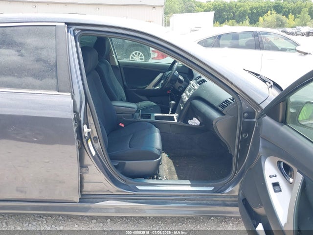 45553518 :رقم المزاد ، 4T1BF3EK2AU018170 vin ، 2010 Toyota Camry Se مزاد بيع