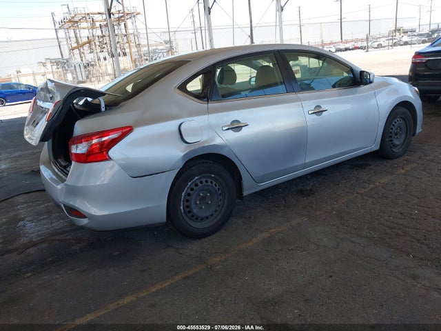 Nissan SENTRA S 2018 3N1AB7AP7JY255192 Image 4