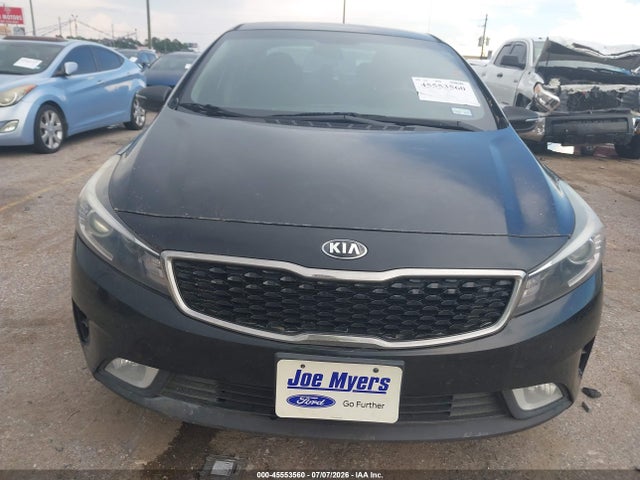 2017 Kia Forte Ex მანქანა იყიდება აუქციონზე, vin: 3KPFL4A86HE086897, აუქციონის ნომერი: 45553560