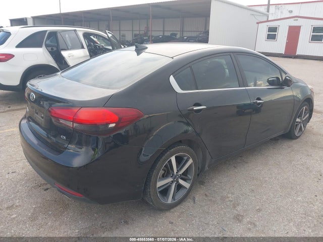 2017 Kia Forte Ex მანქანა იყიდება აუქციონზე, vin: 3KPFL4A86HE086897, აუქციონის ნომერი: 45553560