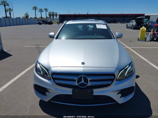 Mercedes-Benz E 300 2019 WDDZF4JBXKA608494 Image 12