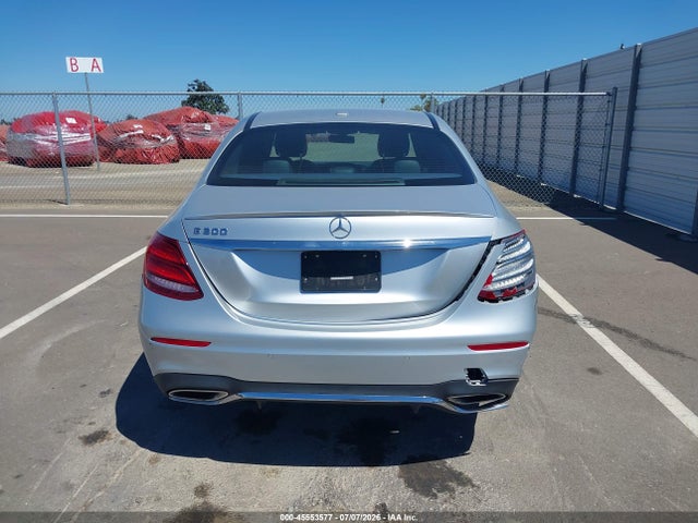 Mercedes-Benz E 300 2019 WDDZF4JBXKA608494 Image 16