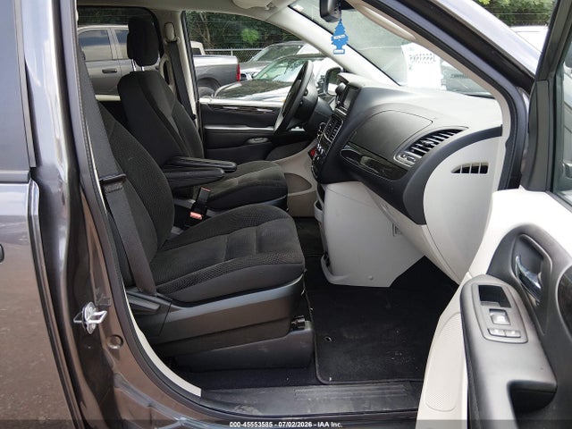 Auction sale of the 2018 Dodge Grand Caravan Se, vin: 2C4RDGBG8JR323900, lot number: 45553585