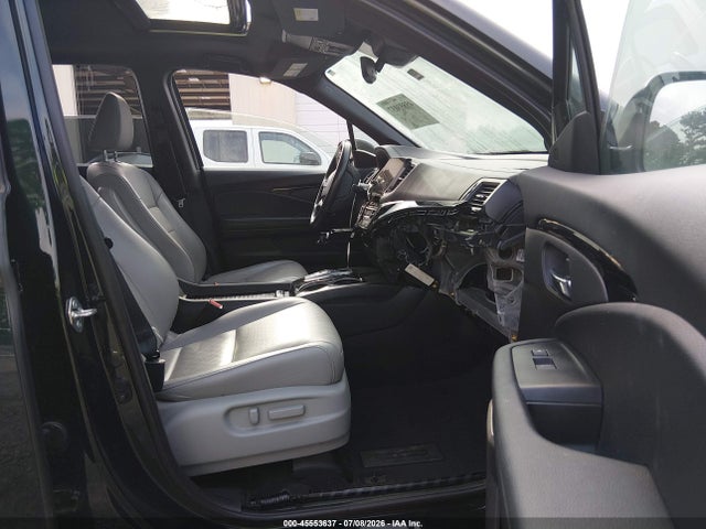 5FNYF7H9XKB010374 Honda Passport Touring