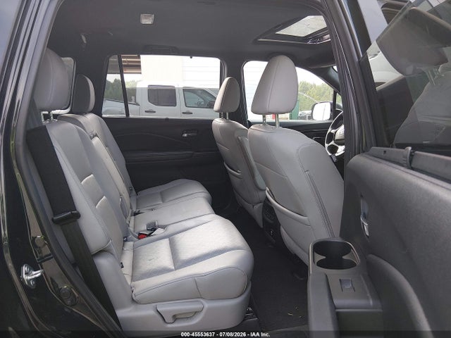 5FNYF7H9XKB010374 Honda Passport Touring
