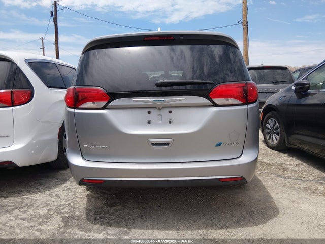 Chrysler Pacifica Hybrid Touring Plus 2017 2C4RC1H7XHR797476 Image 21